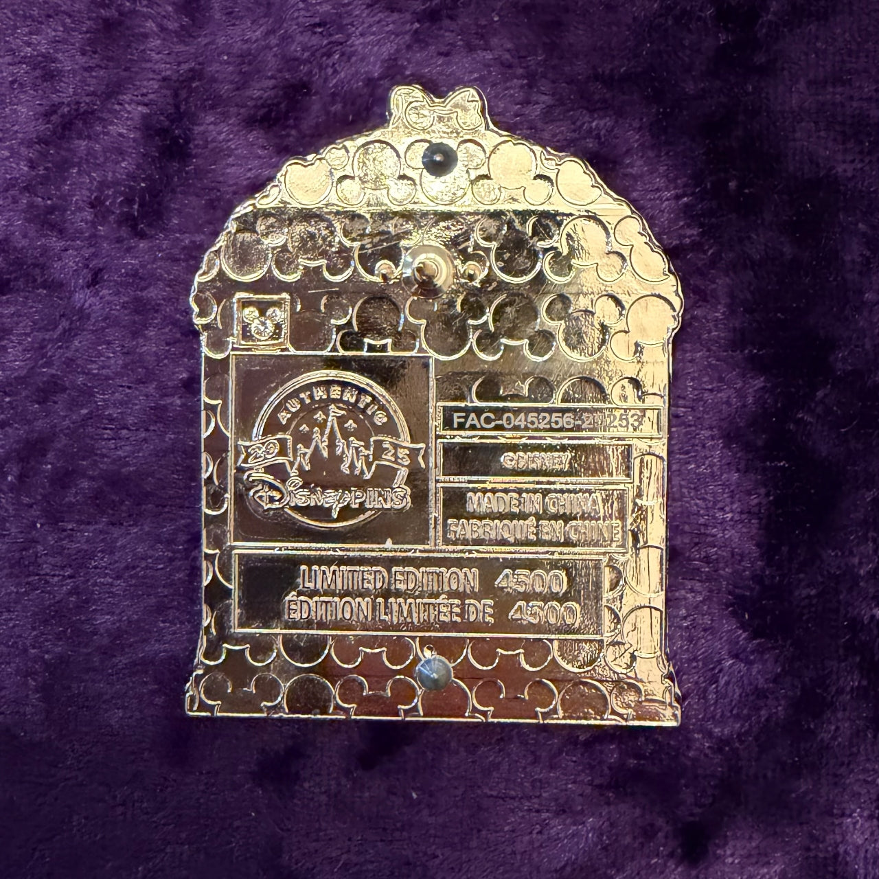 101 Dalmatians Making Merry Memories Holiday Pin LE4500 | Disney Parks - Park Hopper Adventures