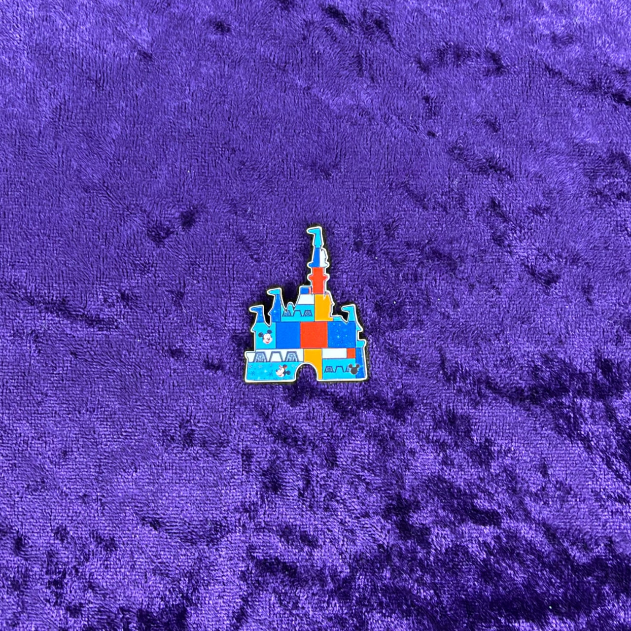 Contemporary Resort Castle Chaser Pin | Walt Disney World 2026 Wave A Hidden Disney