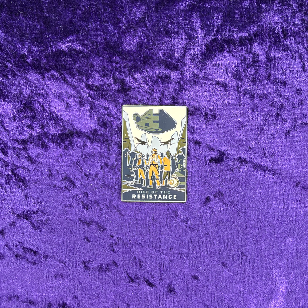 Star Wars Galaxy’s Edge Rise of the Resistance Disney Pin