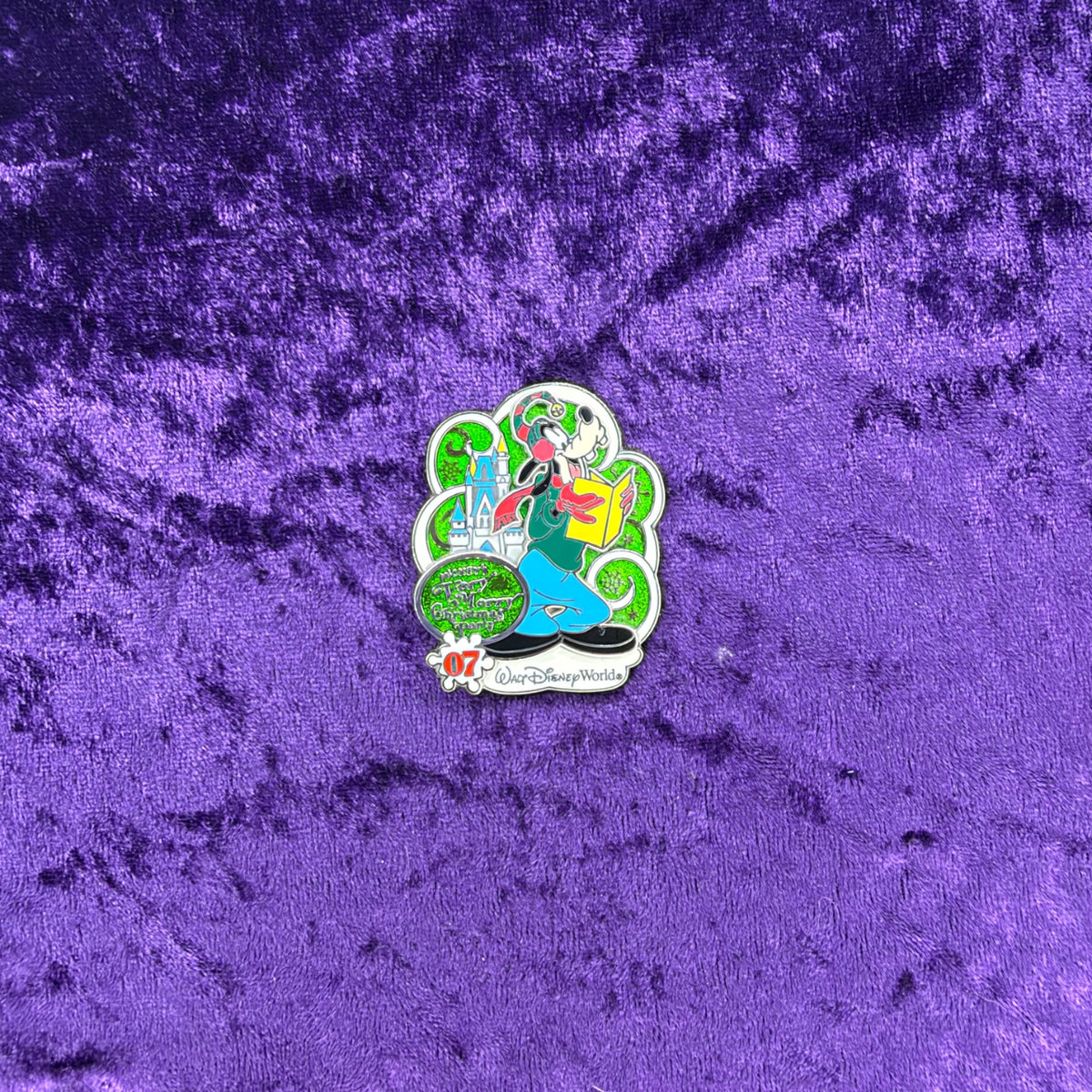Goofy Mickey’s Very Merry Christmas Party 2007 Pin | Walt Disney World | LE 1500