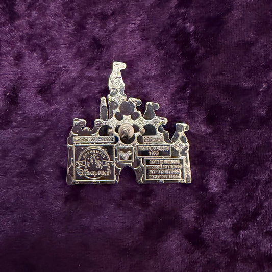 “it’s a small world” Castle Pin | Disneyland Resort 2026 Wave A Hidden Disney - Park Hopper Adventures