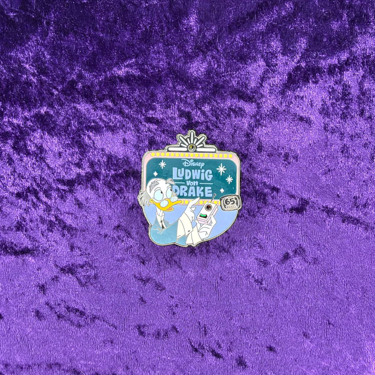 Ludwig Von Drake 65th Anniversary Light-Up Pin | Limited Release