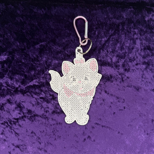 Marie "Everybody Wants To Be a Cat" Pin Keychain