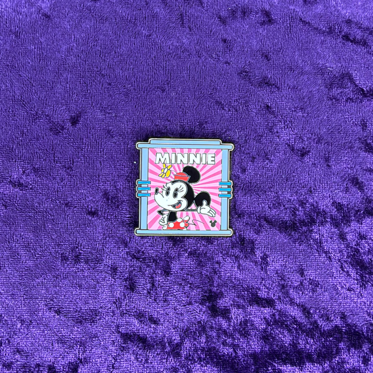 Minnie Mouse Parking Lot Sign Pin | Walt Disney World 2026 Wave B Hidden Disney