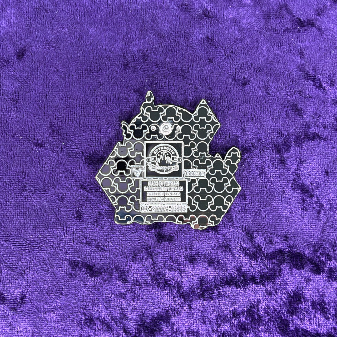 Stitch Glow-in-the-Dark Happy Halloween Pin | Disney Parks