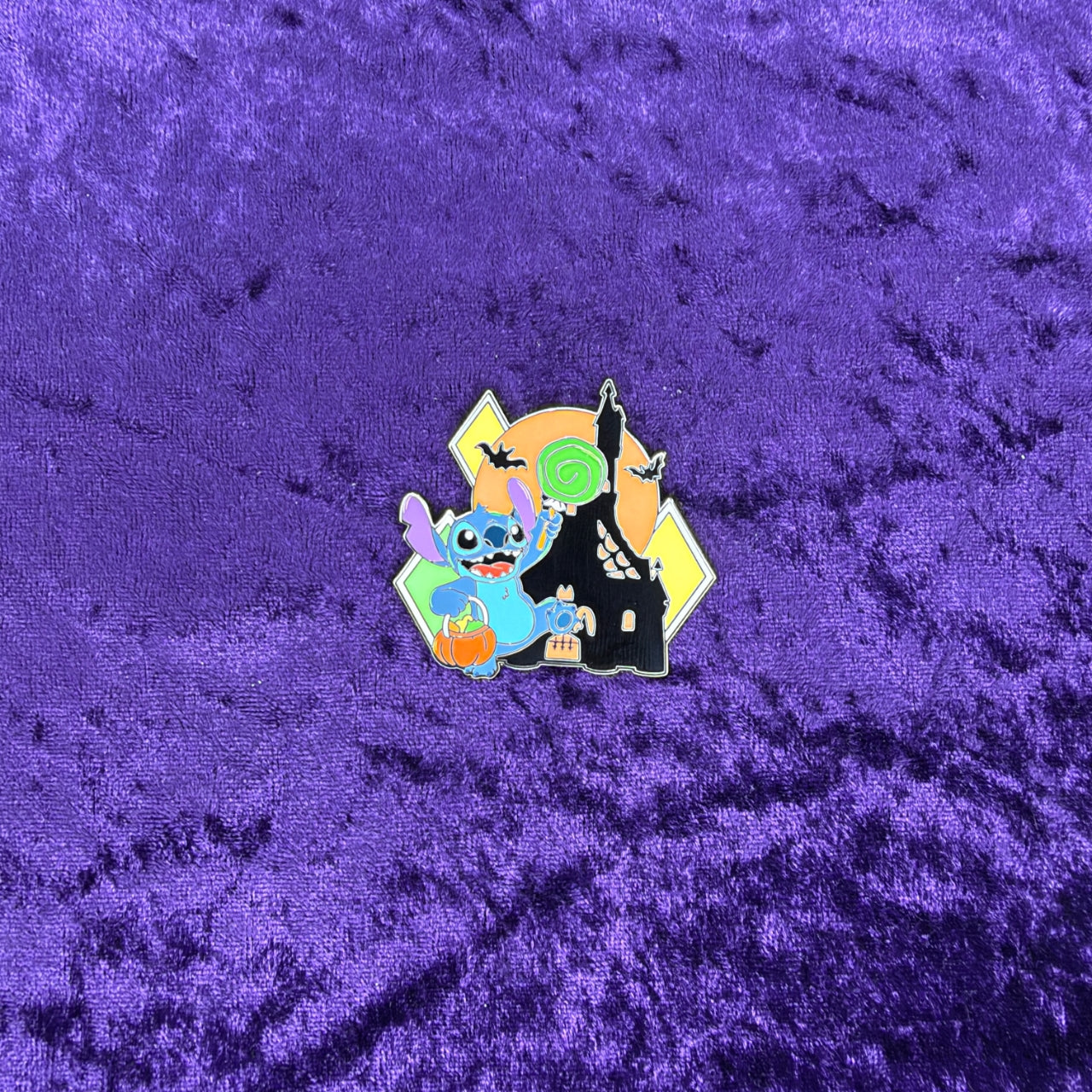 Stitch Glow-in-the-Dark Happy Halloween Pin | Disney Parks