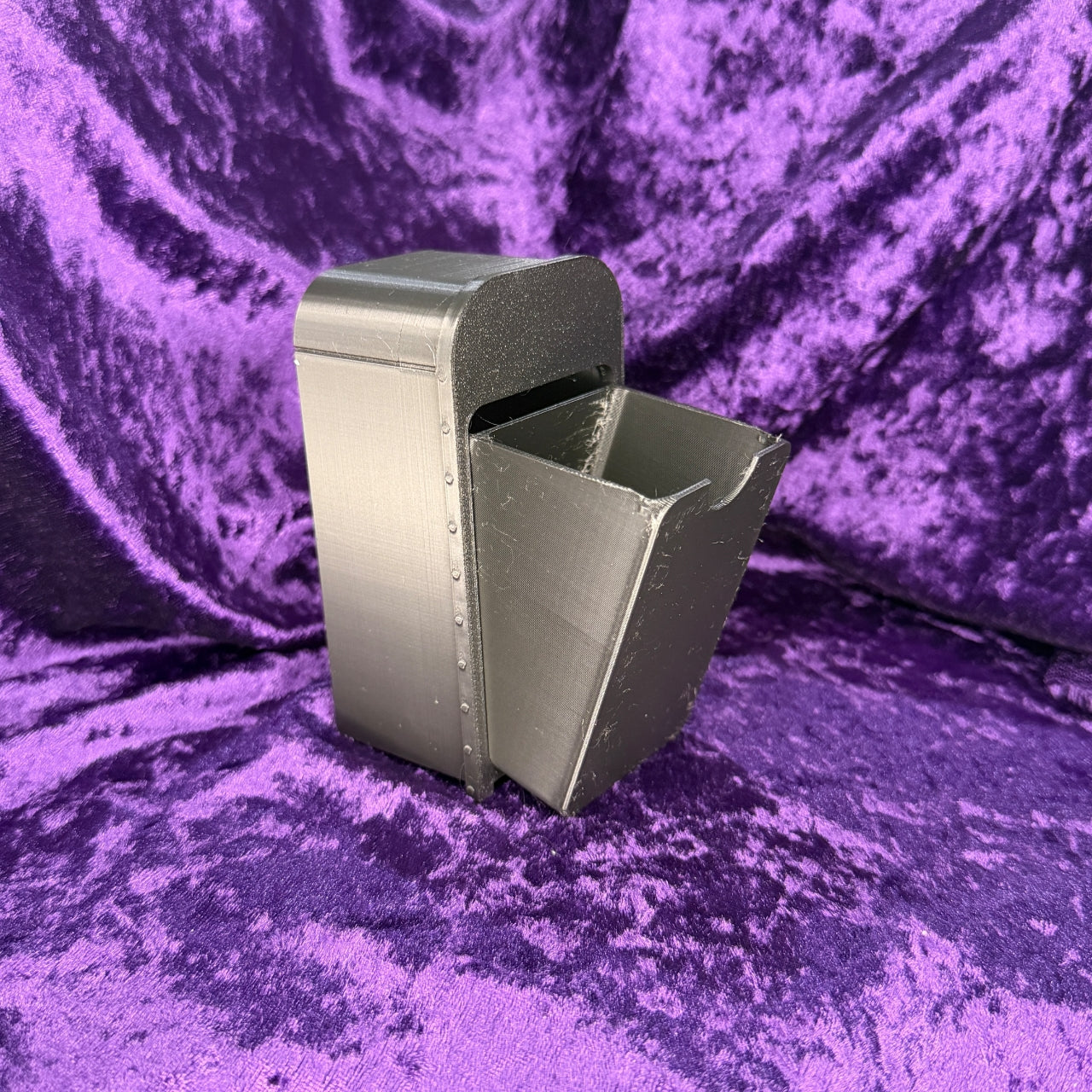 Modular Mini Trash Can with Interchangeable Faceplate
